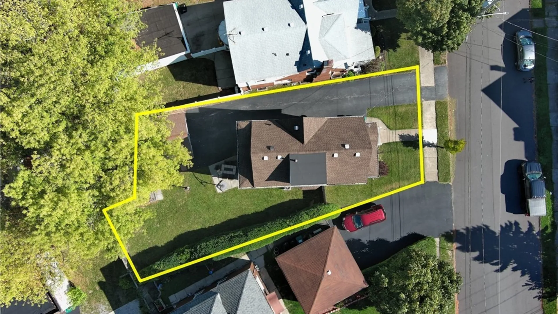 Property at 1410 Fort Avenue, Niagara Falls, NY 14303 7