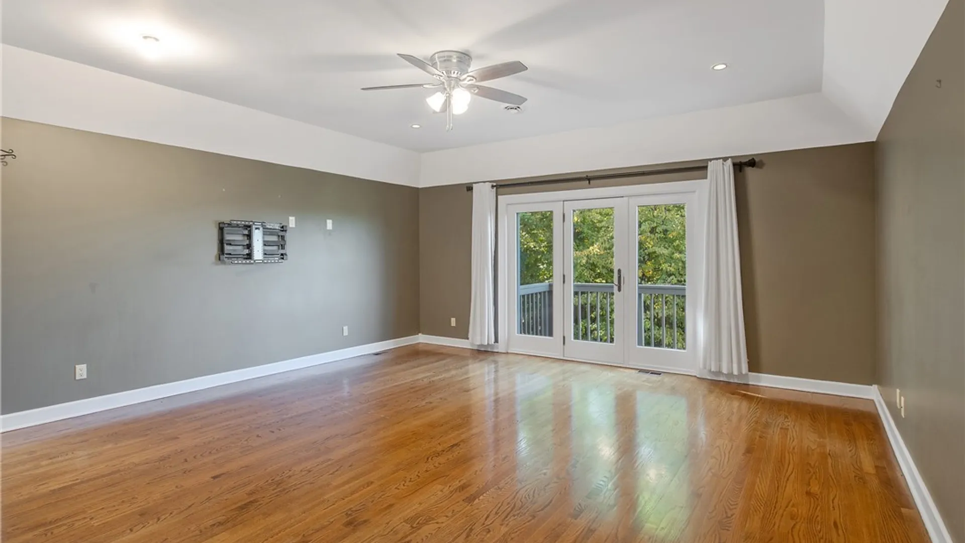 Property at 6923 Kassonta Drive, Pompey, NY 13078 23