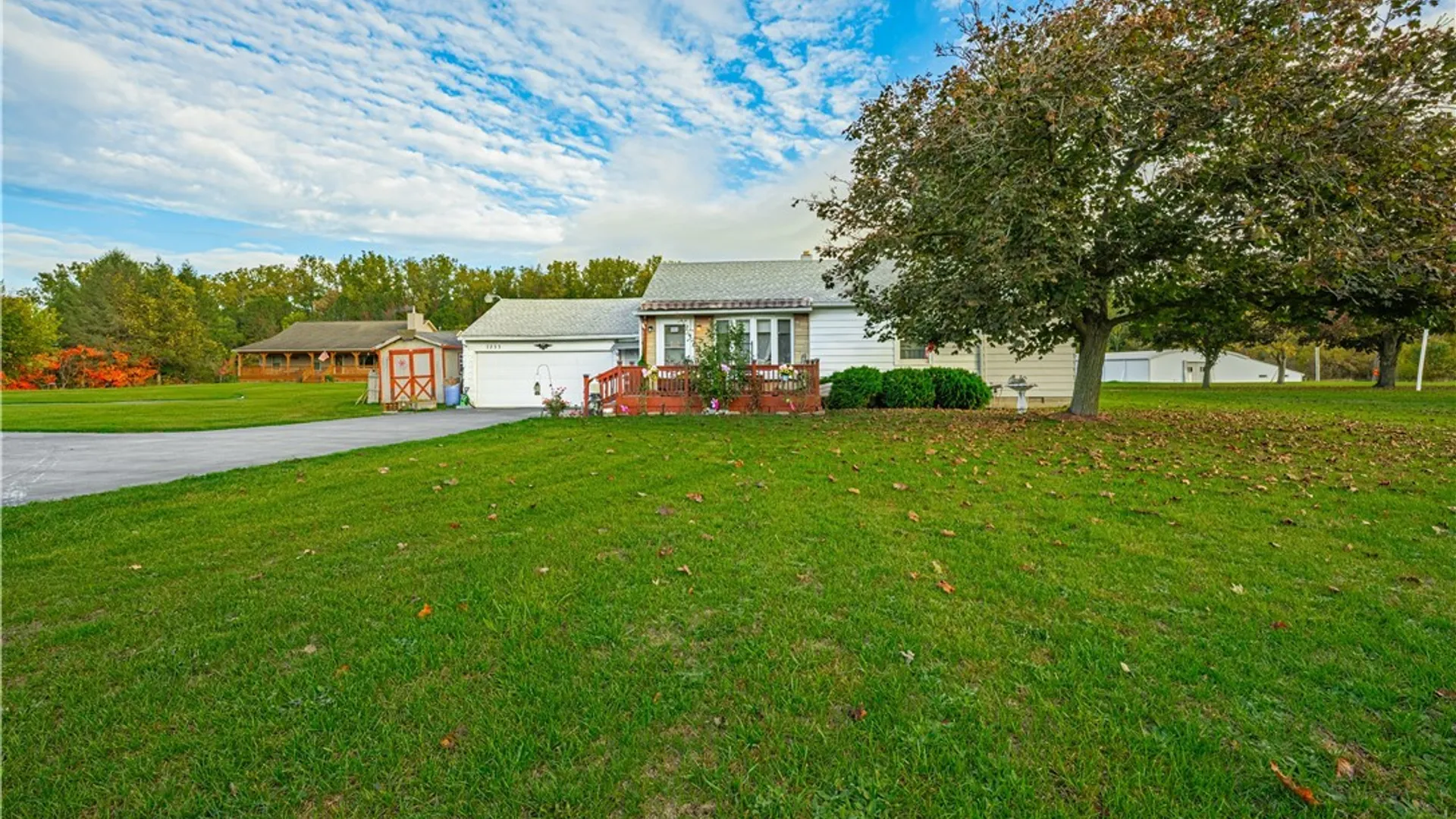 Property at 7233 Ridge Road, Newfane, NY 14094 2