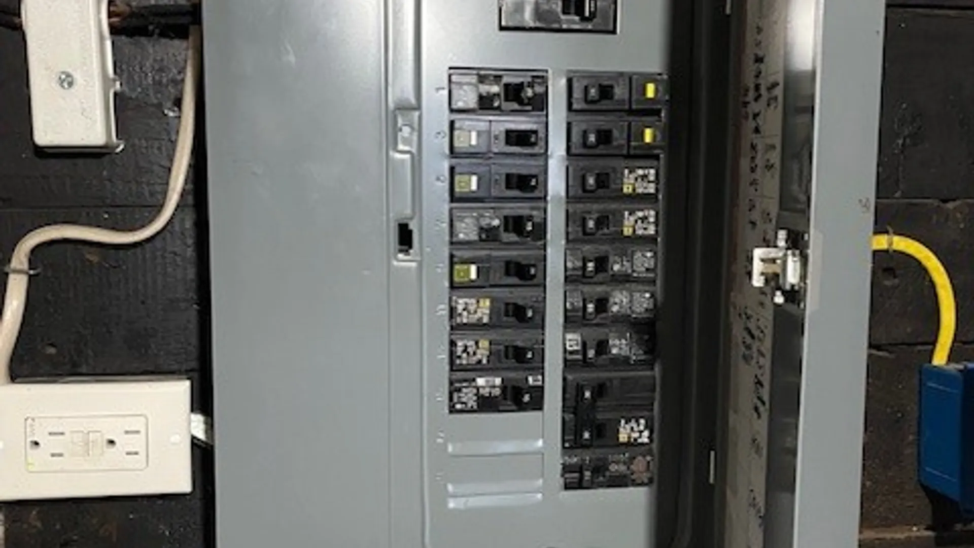 Property at 28 Helena Street, Rochester, NY 14605 19