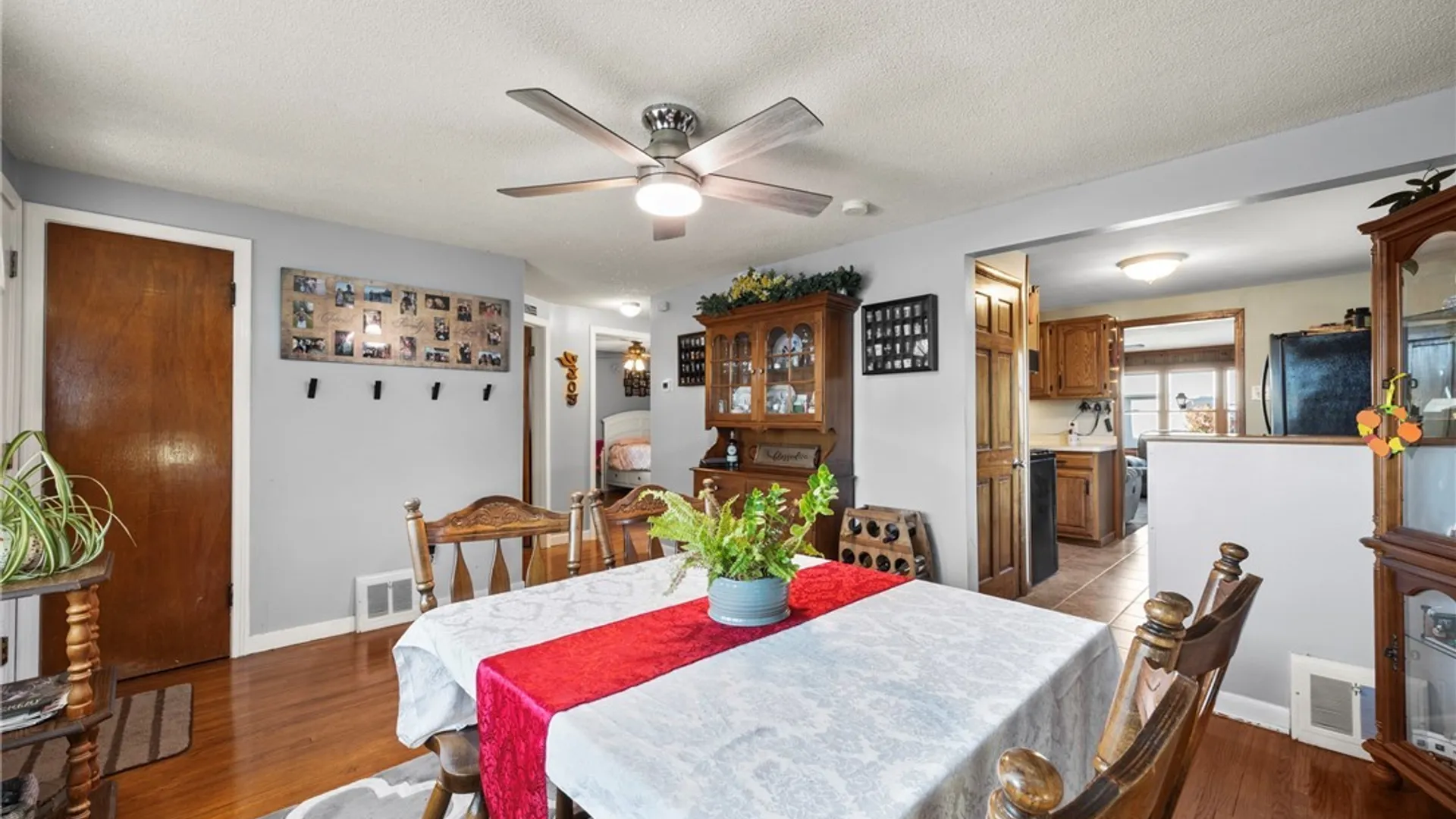 Property at 130 Balbach Drive, Cheektowaga, NY 14225 10
