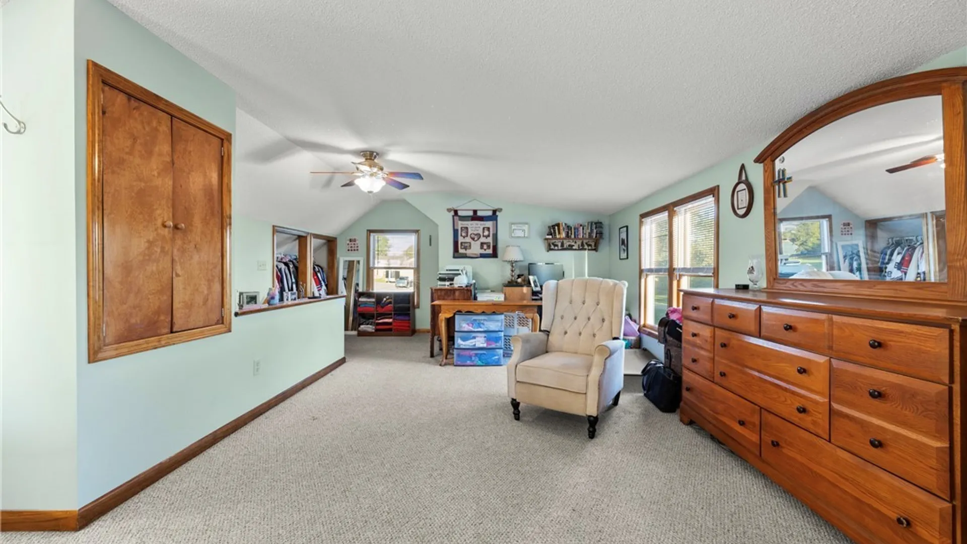 Property at 130 Balbach Drive, Cheektowaga, NY 14225 20