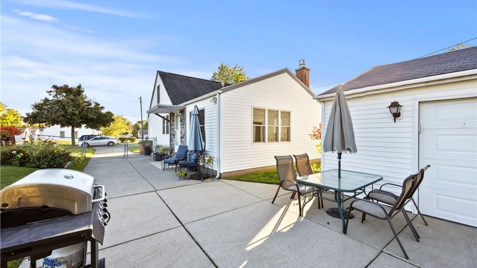 Property at 130 Balbach Drive, Cheektowaga, NY 14225 25