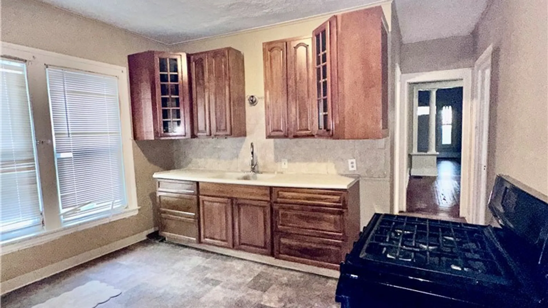 Property at 123 W Pleasant Avenue, Syracuse, NY 13205 20