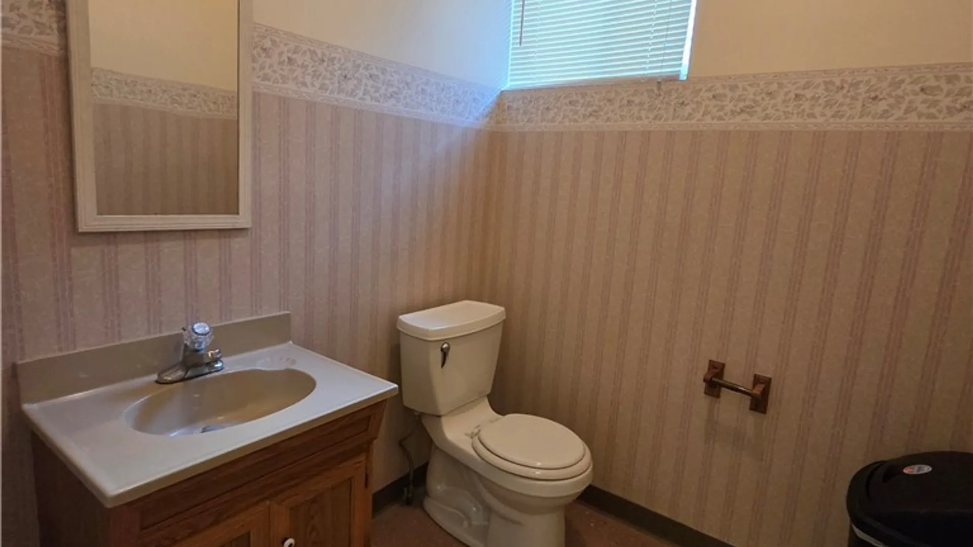 Property at 109 Main Lower Street, Albion, NY 14411 11