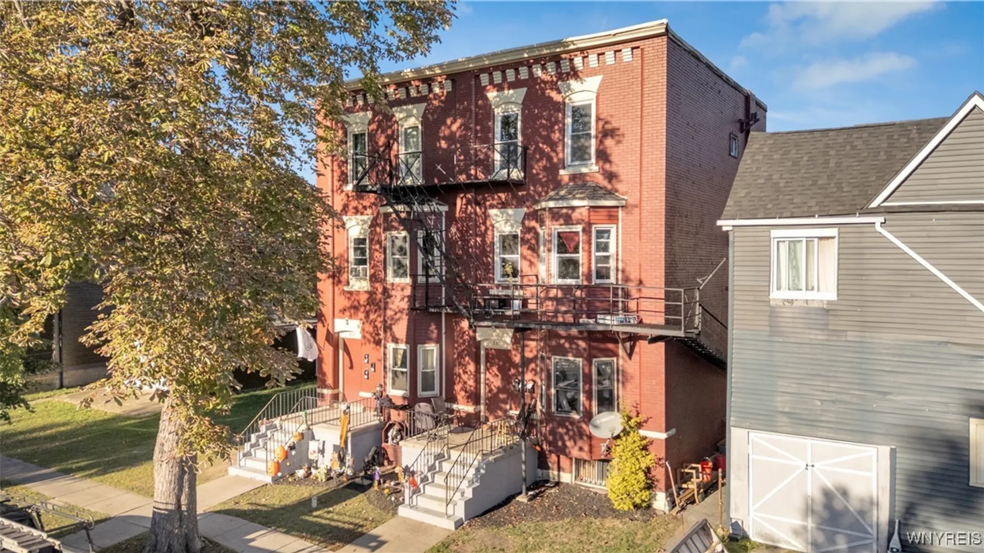 Property at 337 Prospect Avenue, Buffalo, NY 14201 4