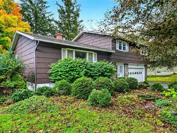 Property at 107 Elmsford Road, DeWitt, NY 13214