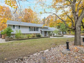 Property at 1465 Genesee Street, Pembroke, NY 14036