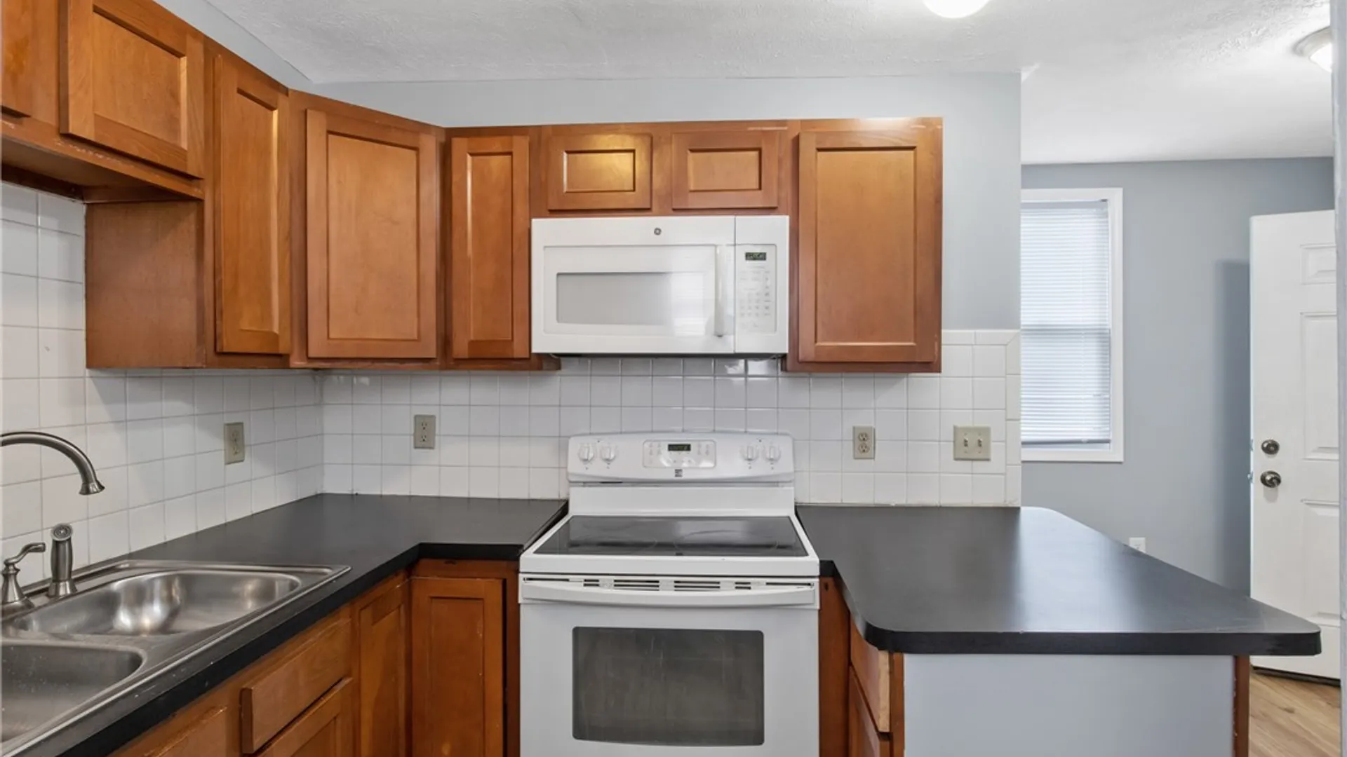 Property at 1002 Butternut Street, Syracuse, NY 13208 33