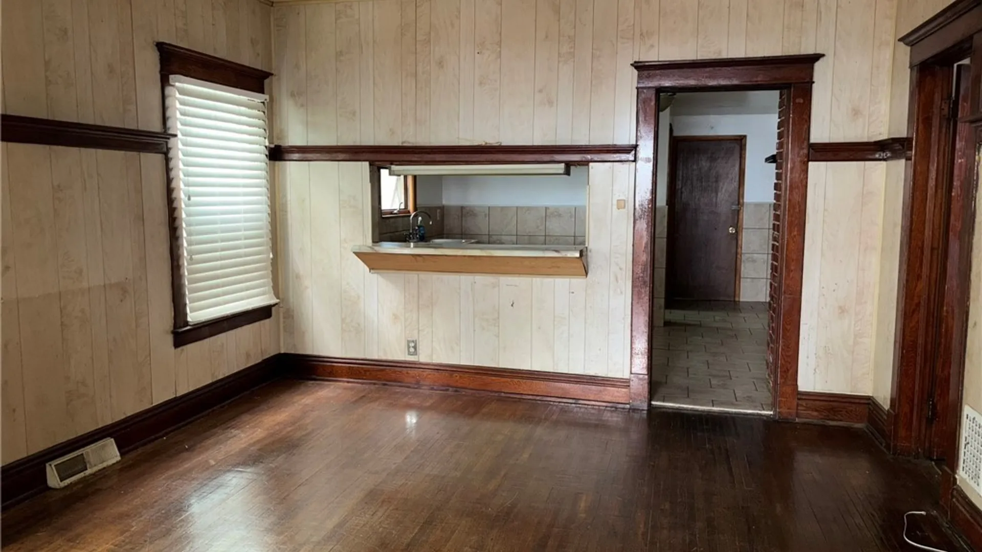 Property at 56 Albert Avenue, Buffalo, NY 14207 10