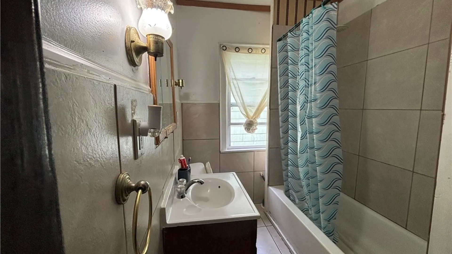 Property at 56 Albert Avenue, Buffalo, NY 14207 16