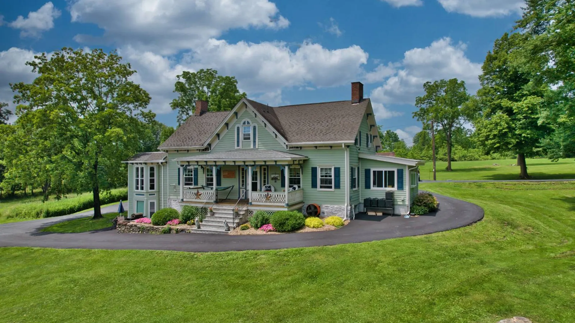 Property at 69-71 Lippincott Rd, Wallkill, NY 12589 18