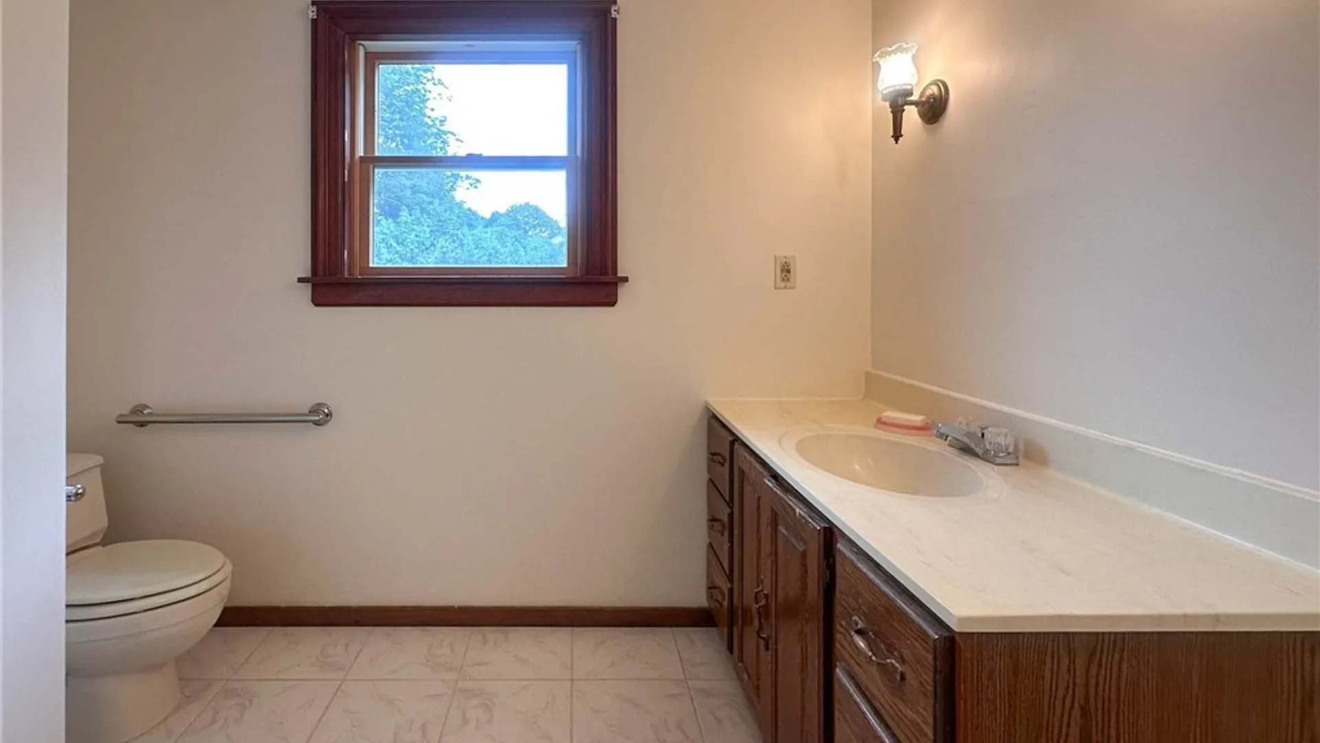 Property at 12 Eastwood Avenue, Utica, NY 13501 30