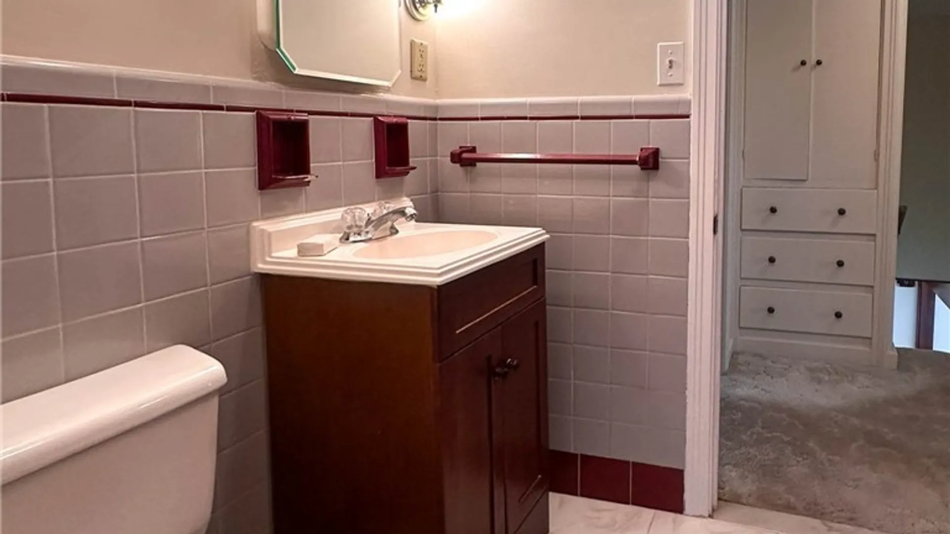 Property at 12 Eastwood Avenue, Utica, NY 13501 38