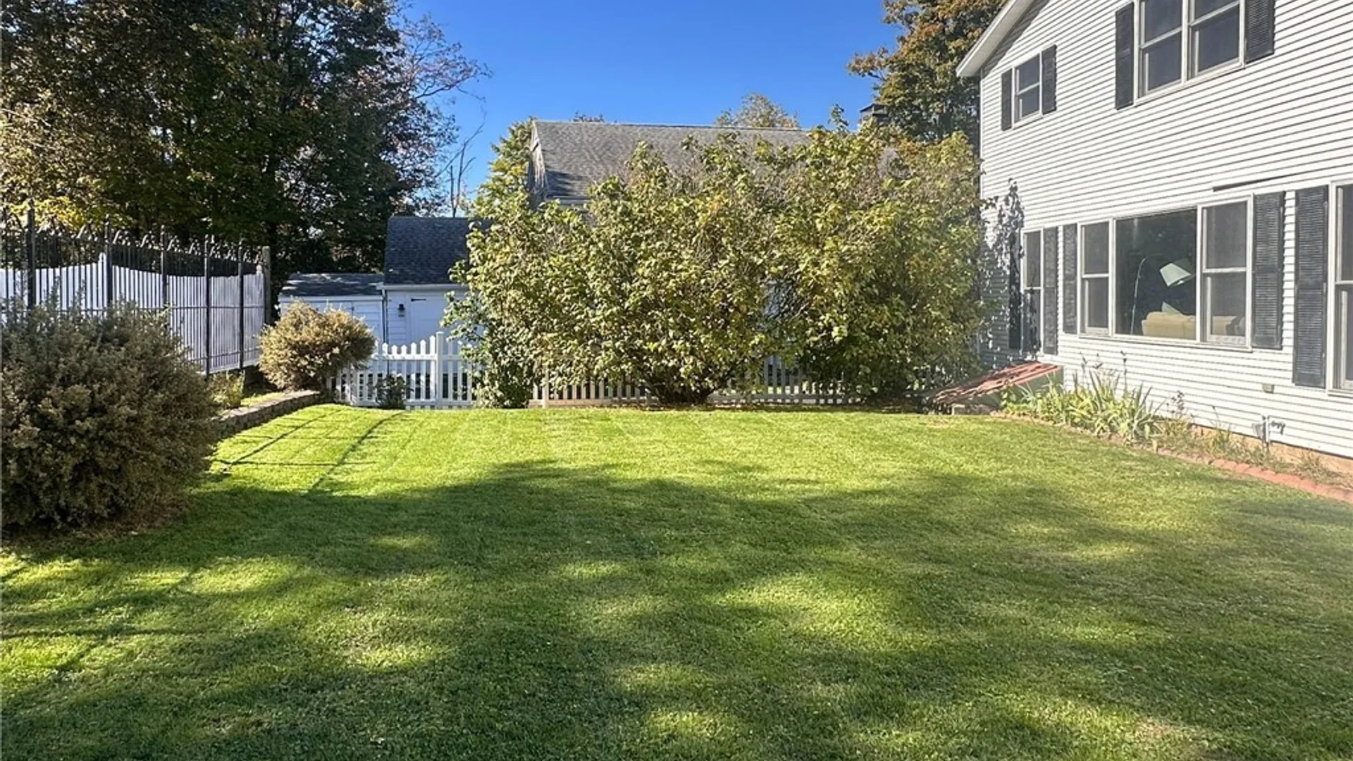 Property at 12 Eastwood Avenue, Utica, NY 13501 43