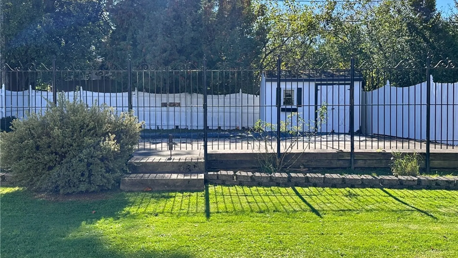 Property at 12 Eastwood Avenue, Utica, NY 13501 45