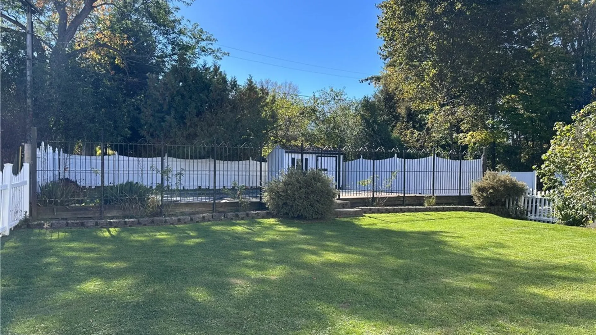 Property at 12 Eastwood Avenue, Utica, NY 13501 46