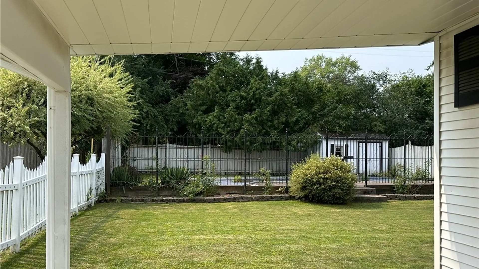 Property at 12 Eastwood Avenue, Utica, NY 13501 47