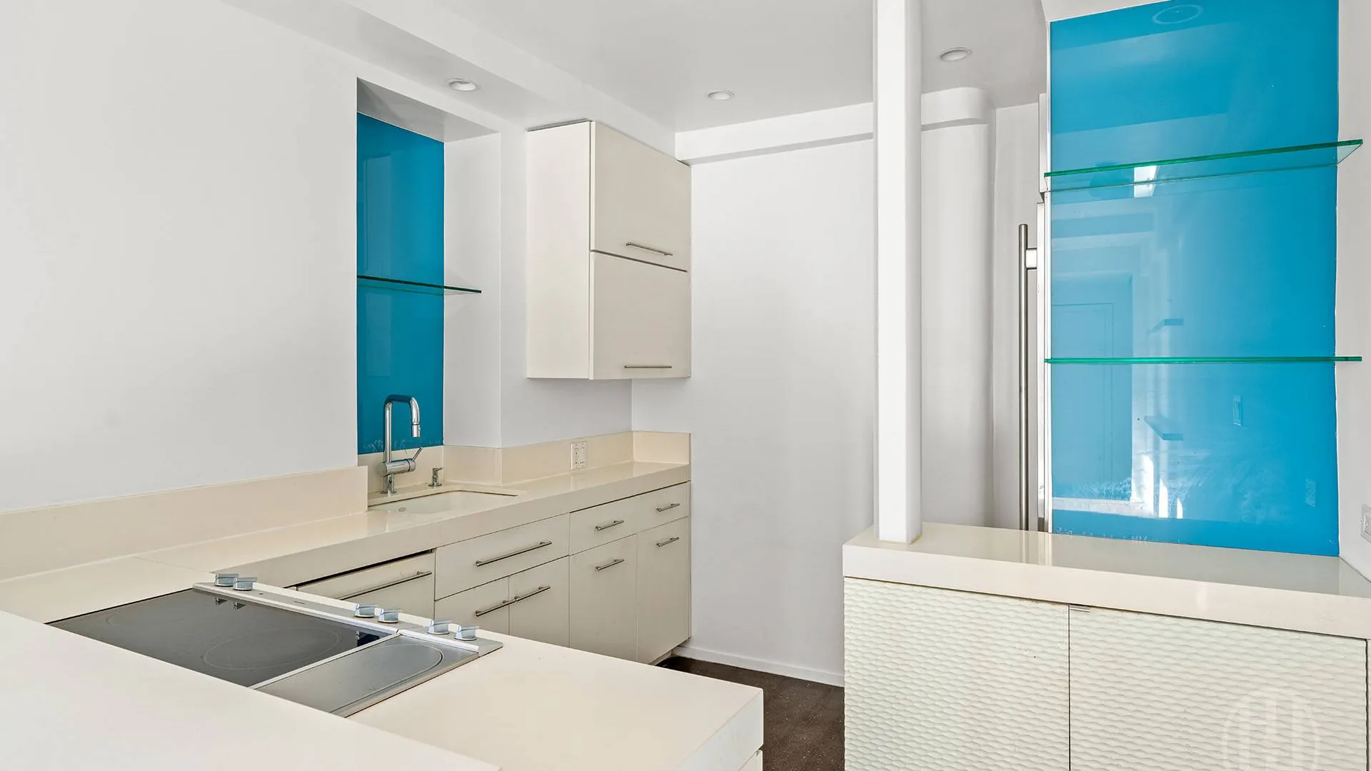 Property at 400 East 52nd Street, New York, NY 10022 3
