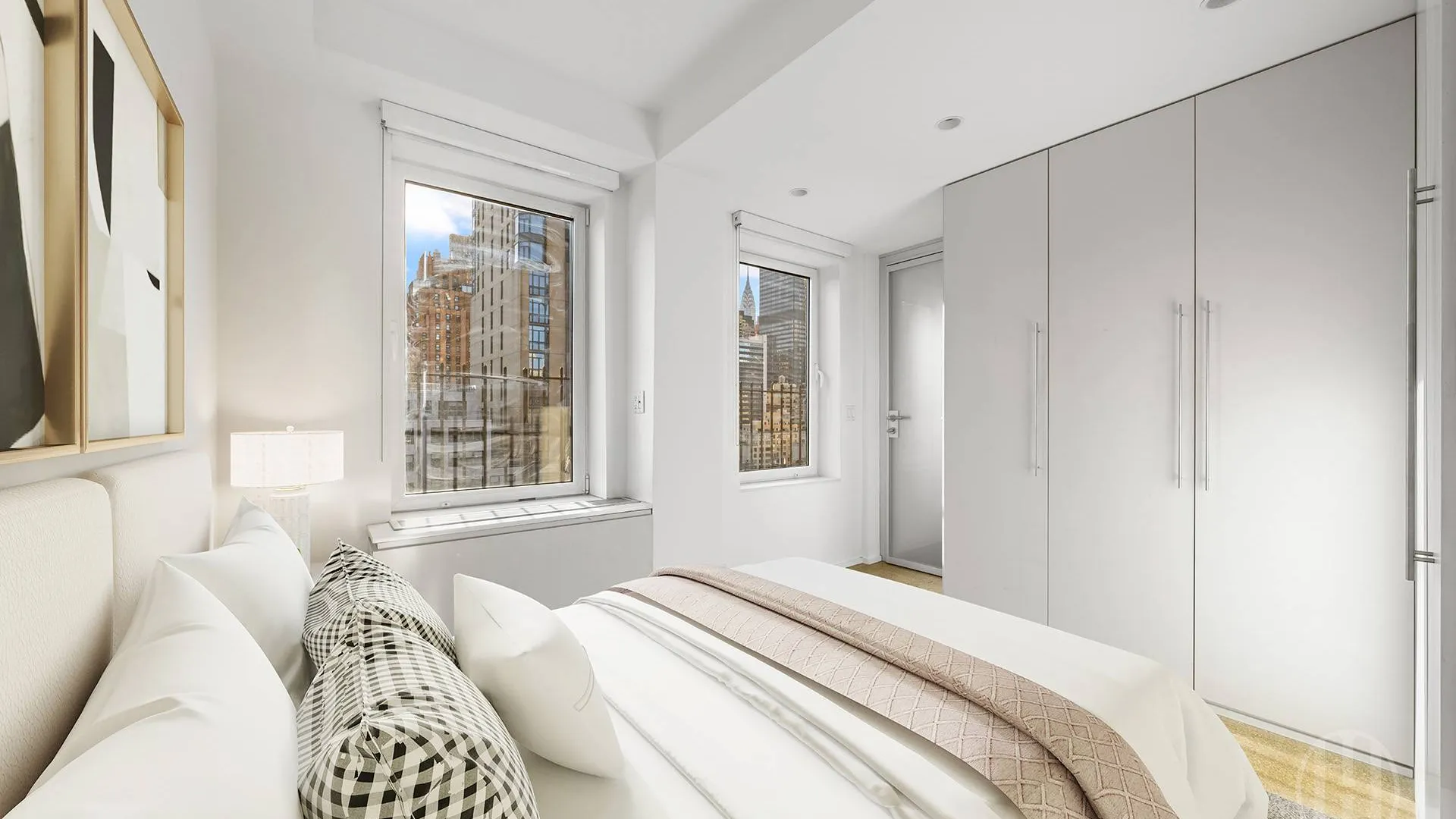 Property at 400 East 52nd Street, New York, NY 10022 4