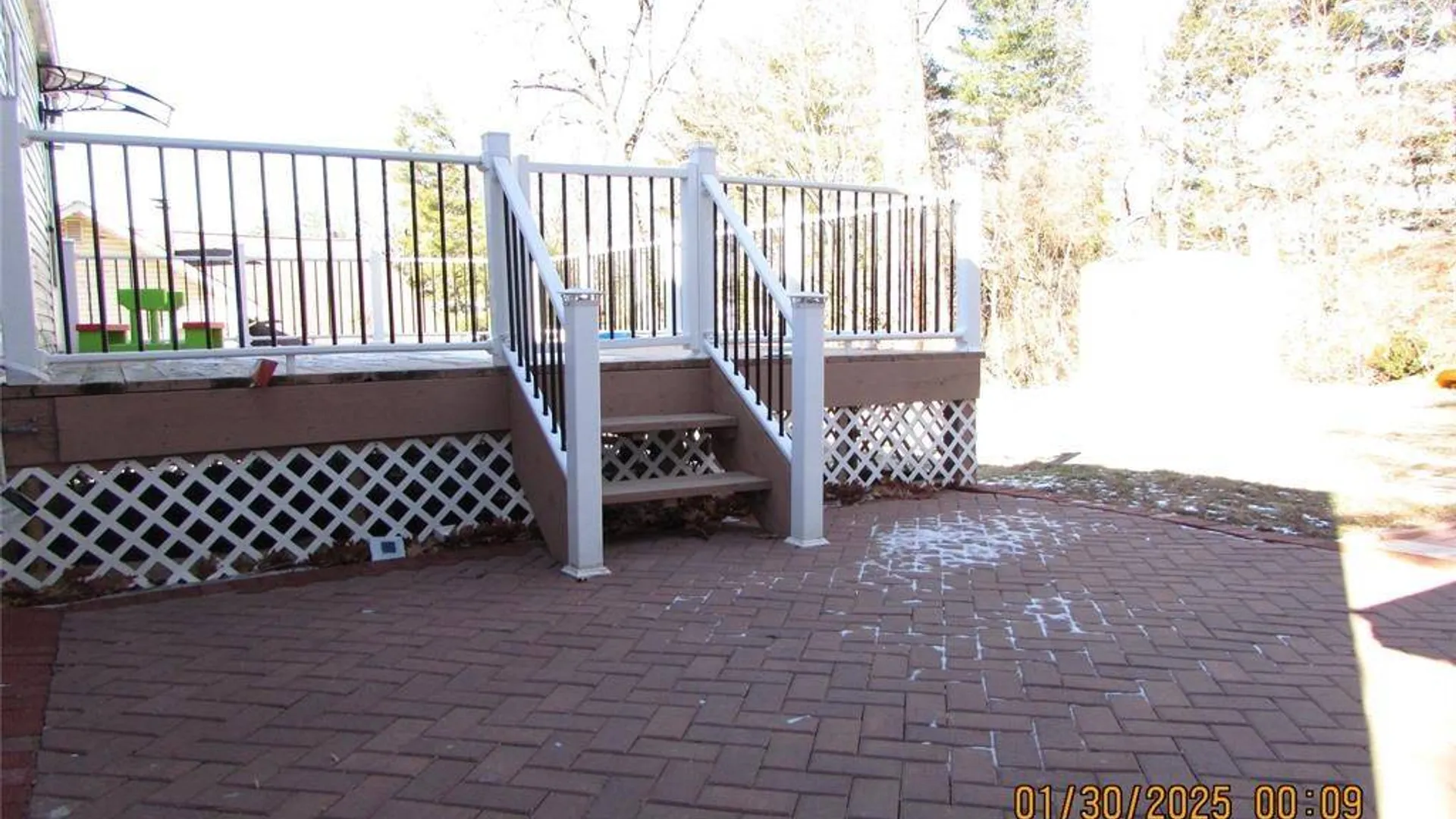 Property at 156 Candlewood Dr, Yonkers, NY 10710 17
