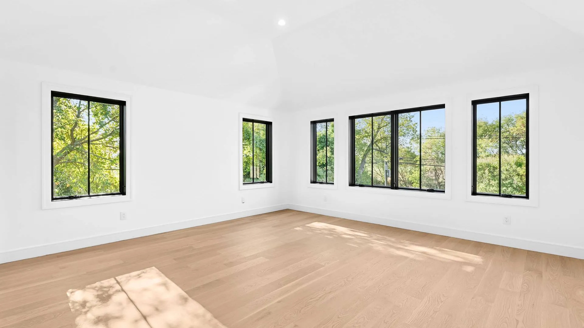 Property at 126 Long Lane, East Hampton, NY 11937 14