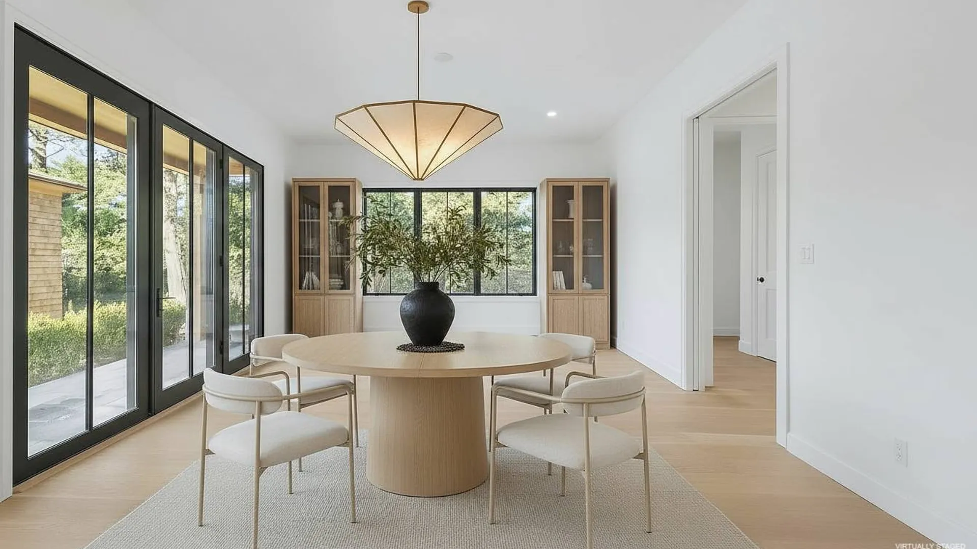 Property at 126 Long Lane, East Hampton, NY 11937 4