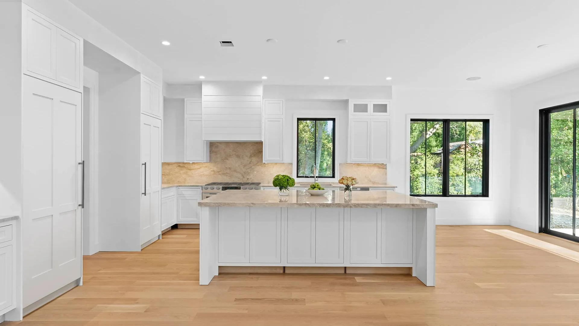 Property at 126 Long Lane, East Hampton, NY 11937 7