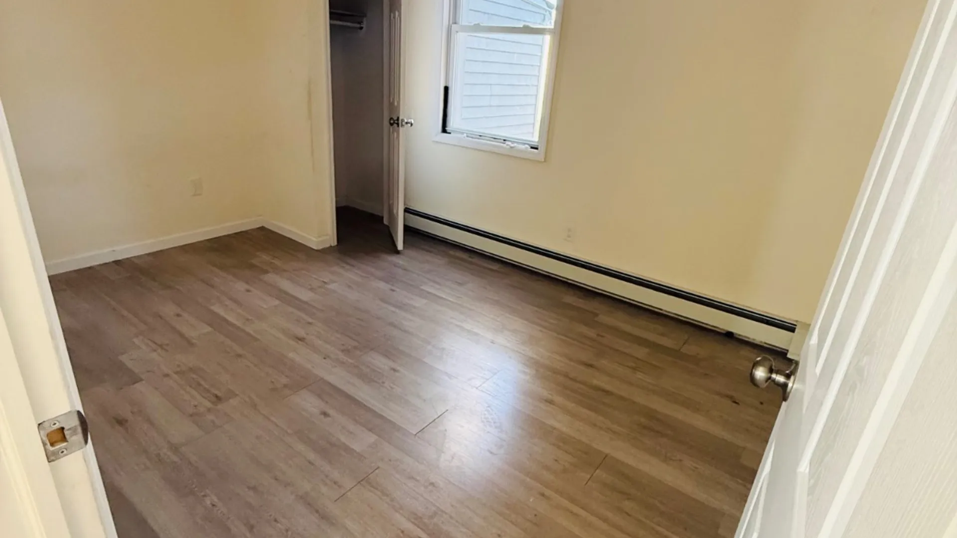 Property at 150 Linden St, Yonkers, NY 10701 9