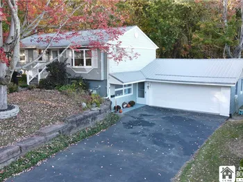 Property at 7 Karen Drive, Hanover, NY 14136