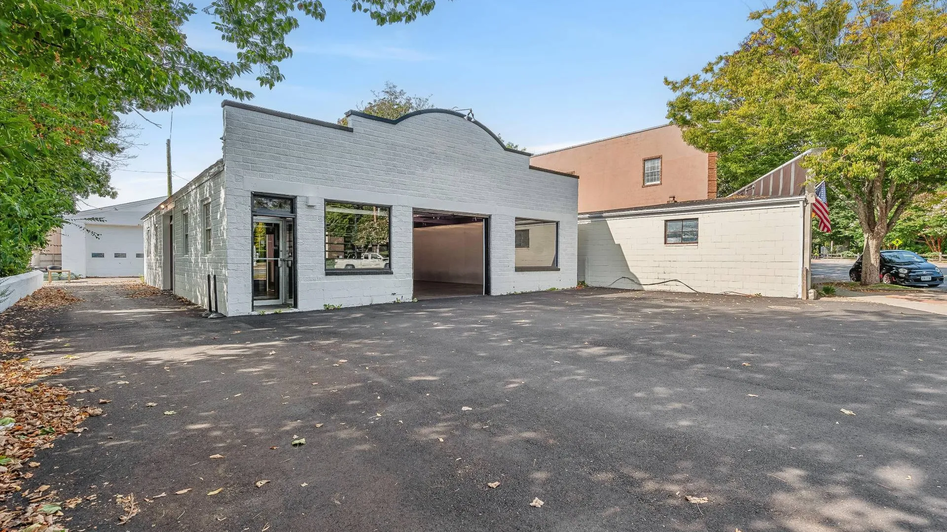 Property at 9 Railroad Ave, East Hampton, NY 11937 4