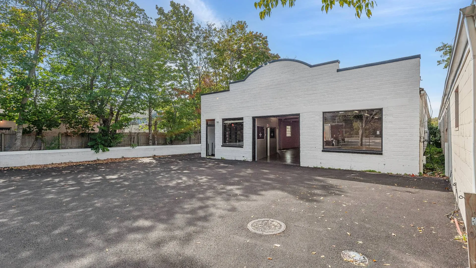 Property at 9 Railroad Ave, East Hampton, NY 11937 5