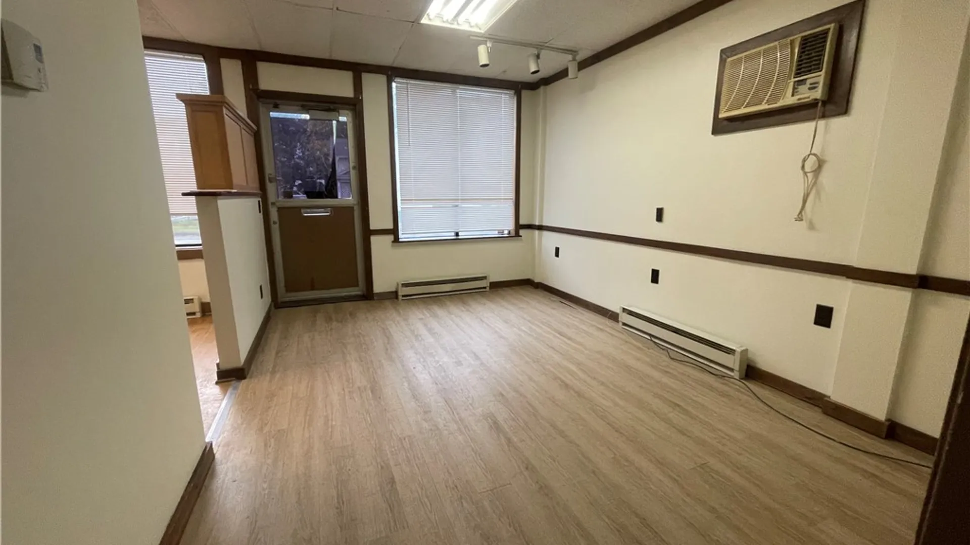 Property at 308 Driving Park Avenue, Rochester, NY 14613 13