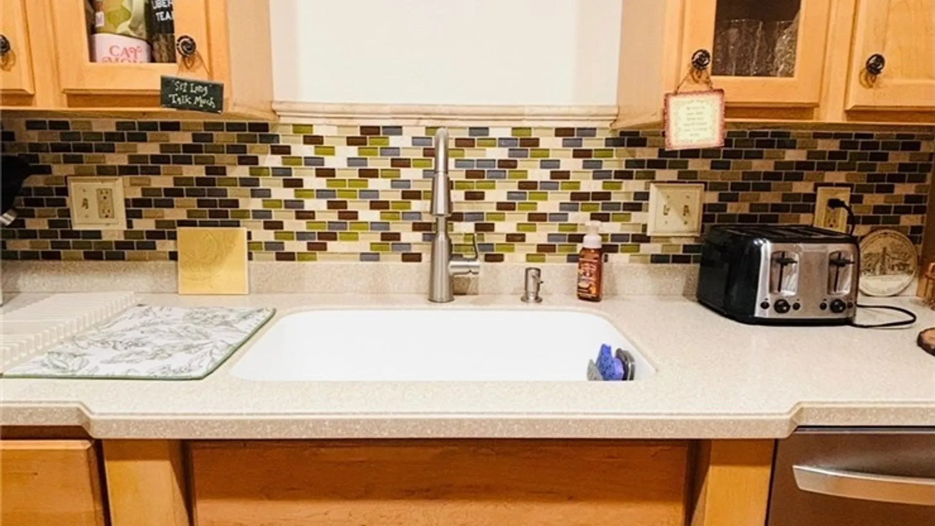 Property at 8 Chateau Drive, Whitestown, NY 13492 10