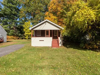 Property at 815 Molloy Road, Salina, NY 13211