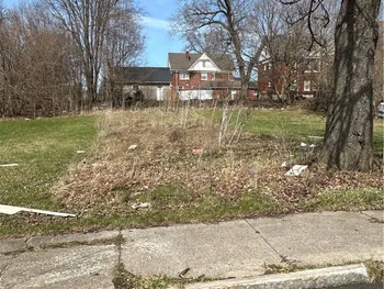 Property at 1418 Robinson Court, Niagara Falls, NY 14303