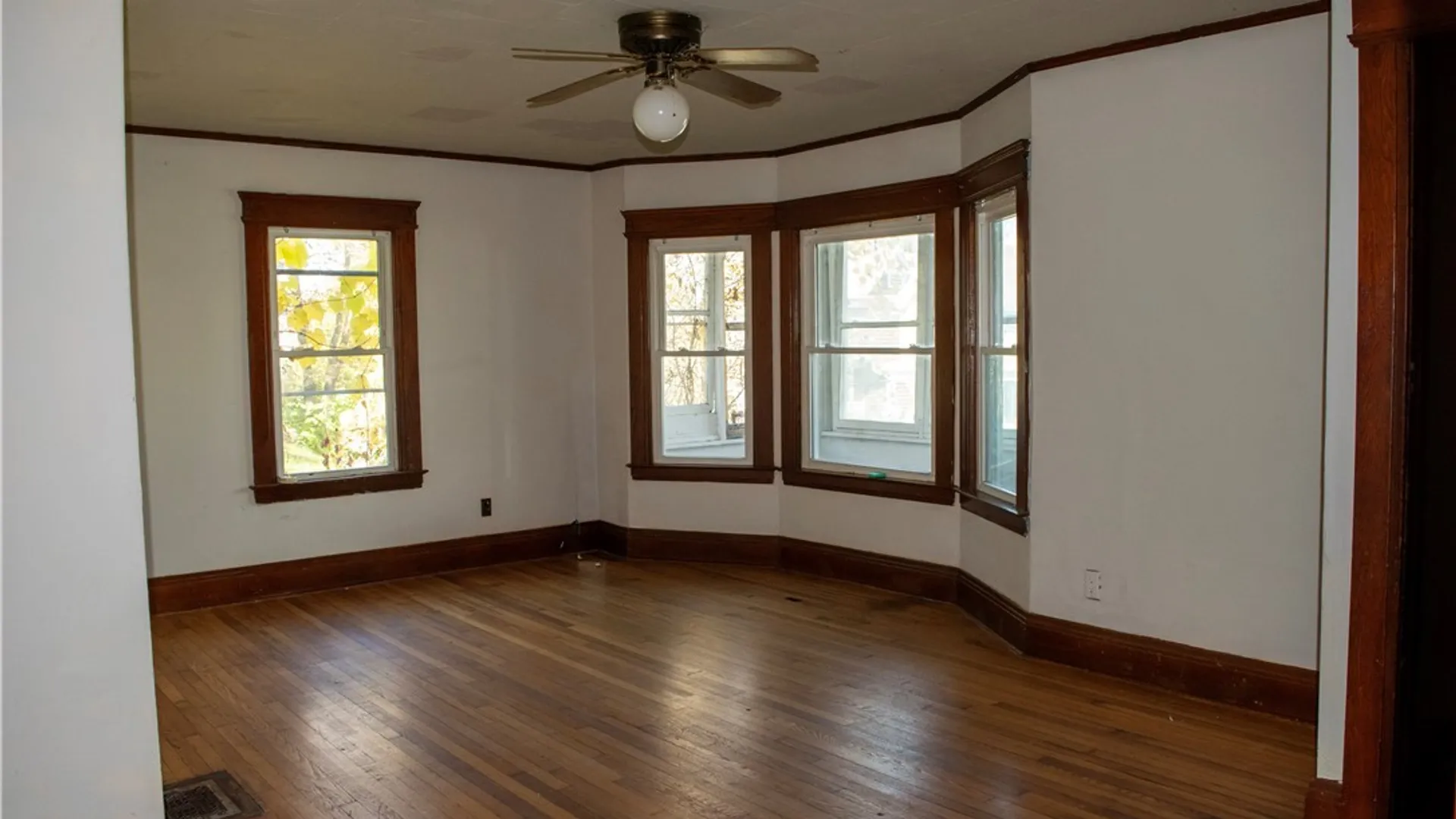 Property at 403 Laforte Avenue, Syracuse, NY 13207 8