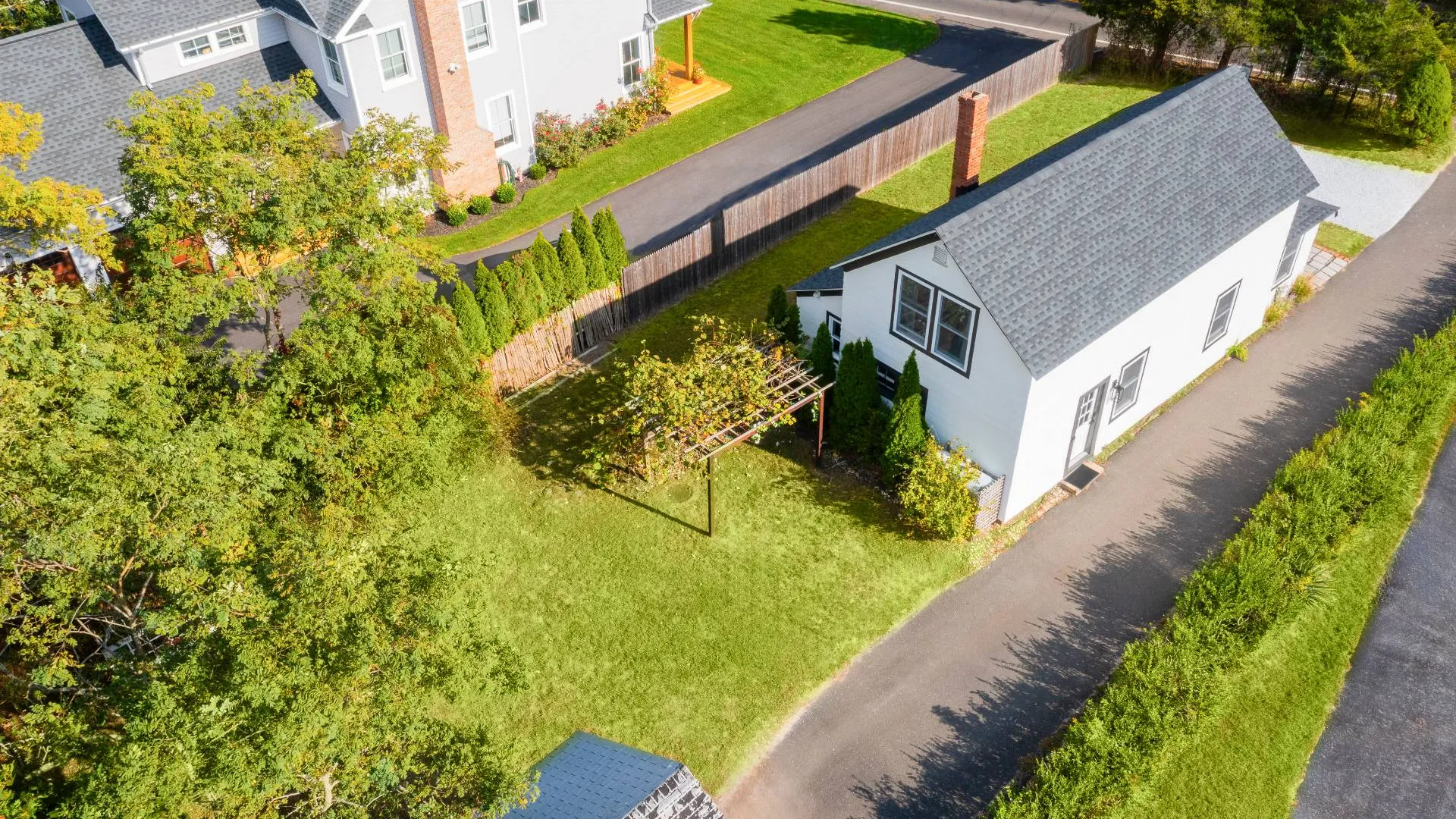 Property at 86 OLD COUNTRY RD, East Quogue, NY 11942 16