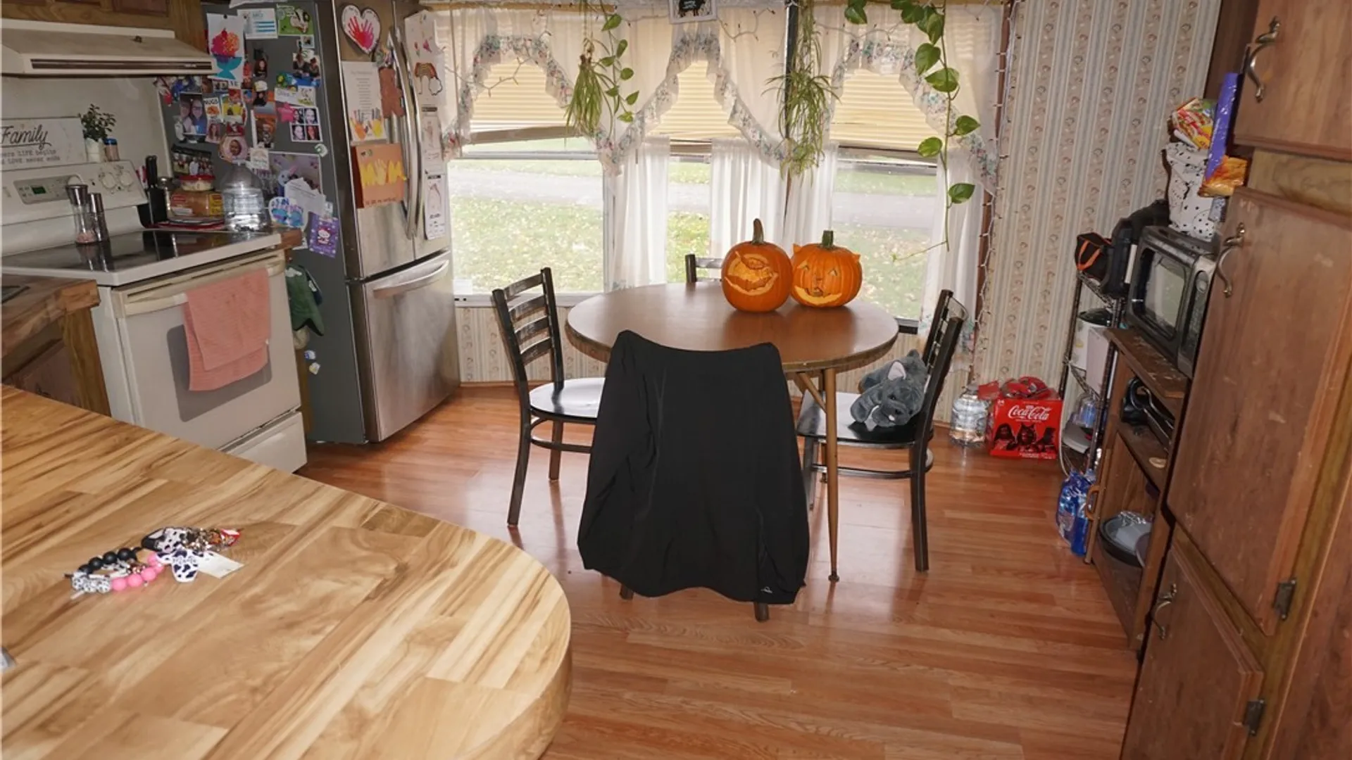 Property at 100 Pioneer Lane, Yorkshire, NY 14042 3