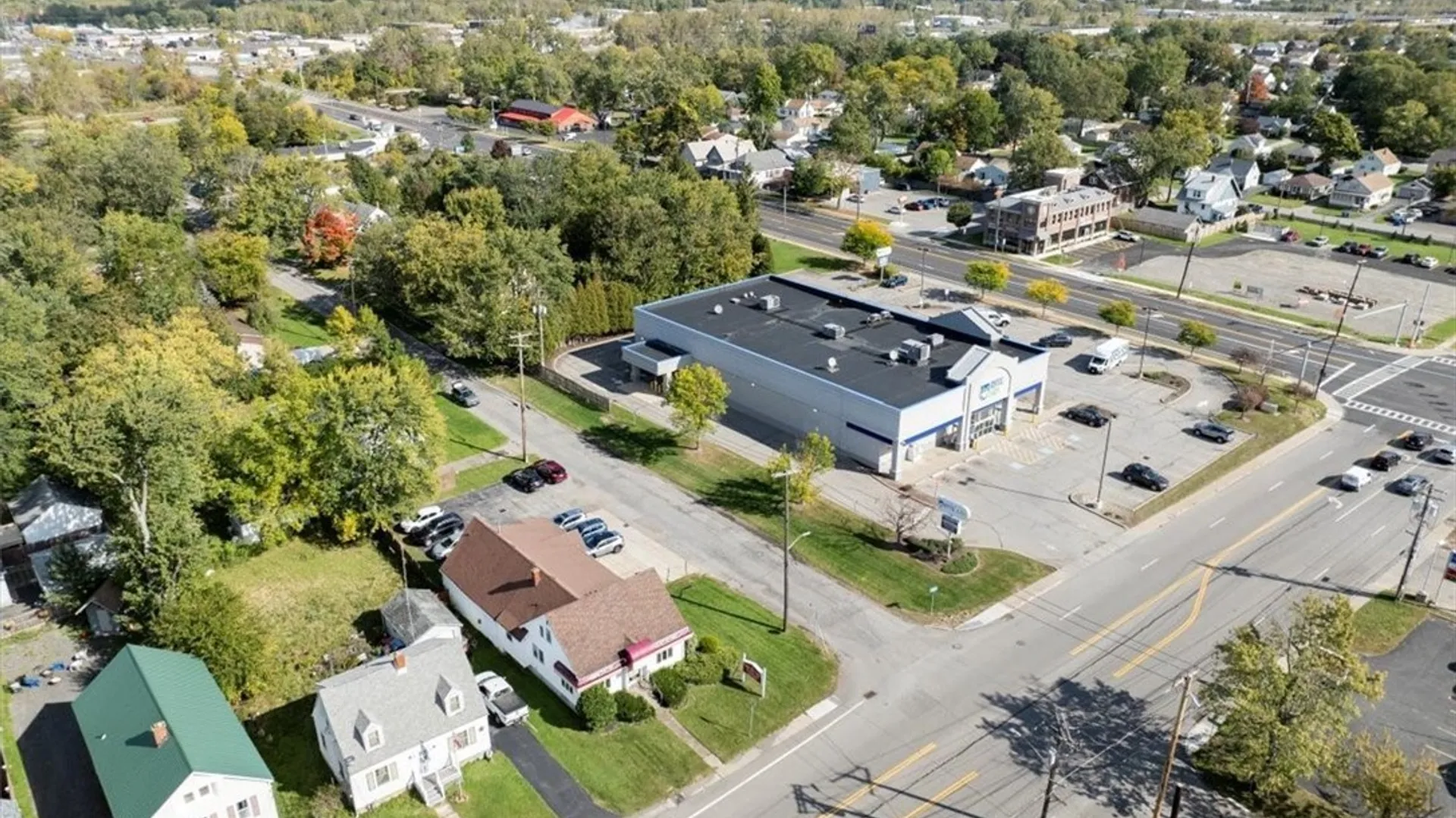 Property at 736 Center Road, West Seneca, NY 14224 28
