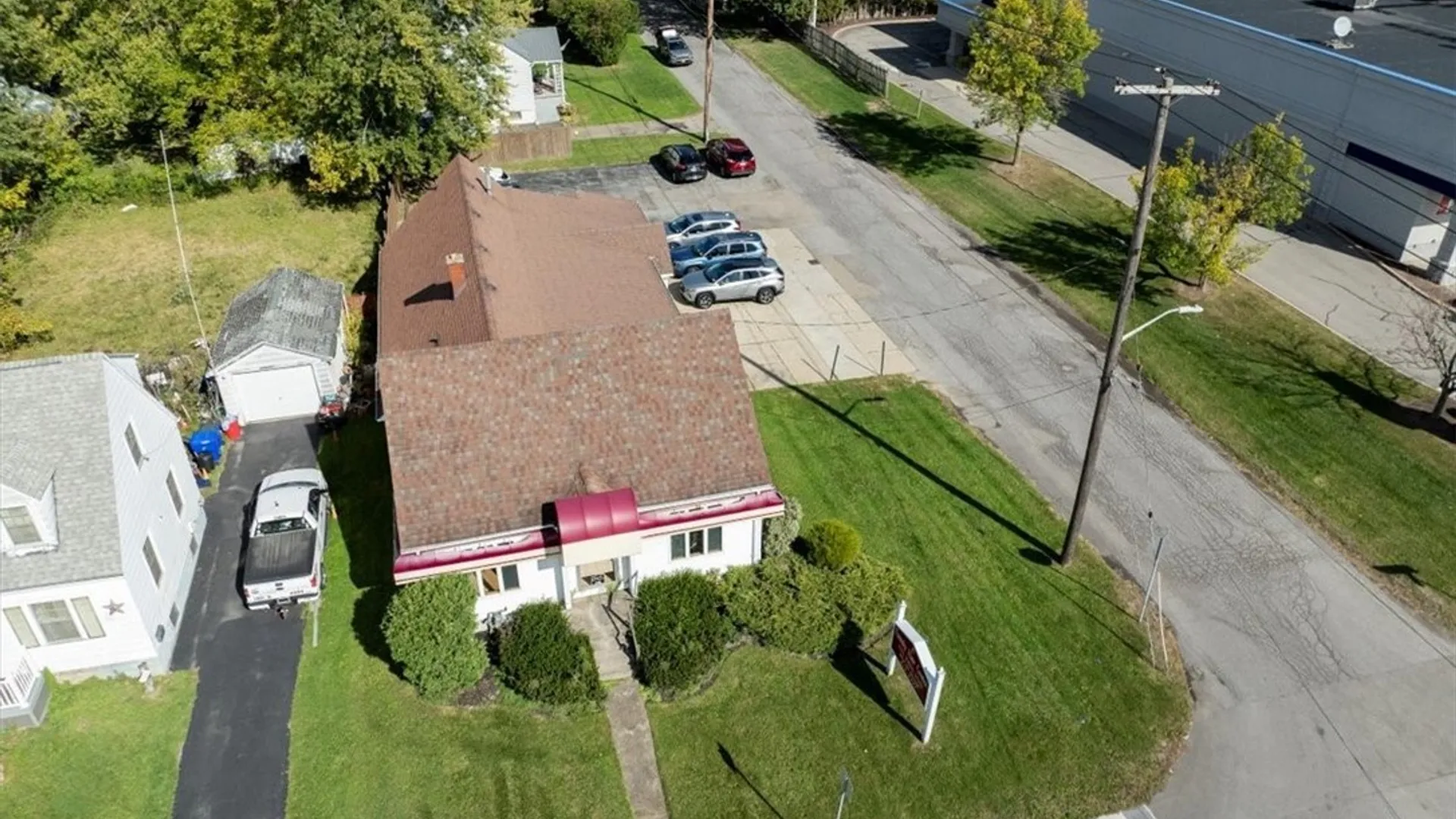 Property at 736 Center Road, West Seneca, NY 14224 35