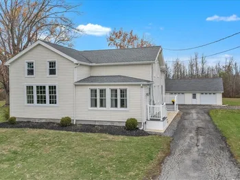 Property at 8603 Ernest Road, Royalton, NY 14067