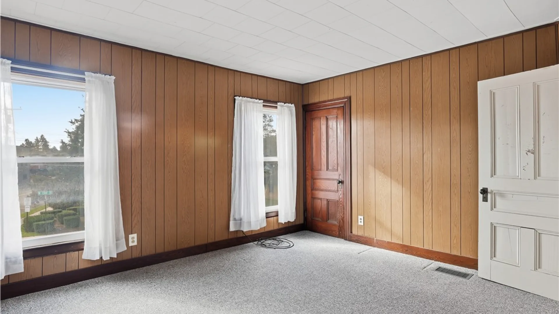 Property at 239 Oakwood Ave, Elmira, NY 14903 27