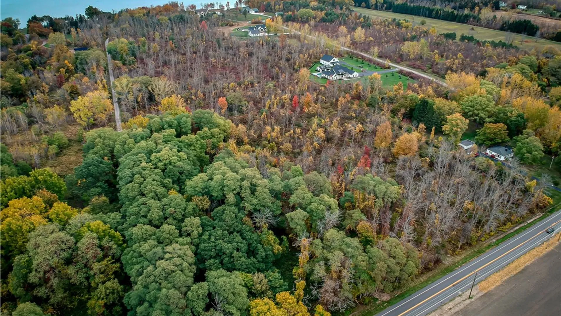 Property at 1830 Lake Road, Webster, NY 14580 4