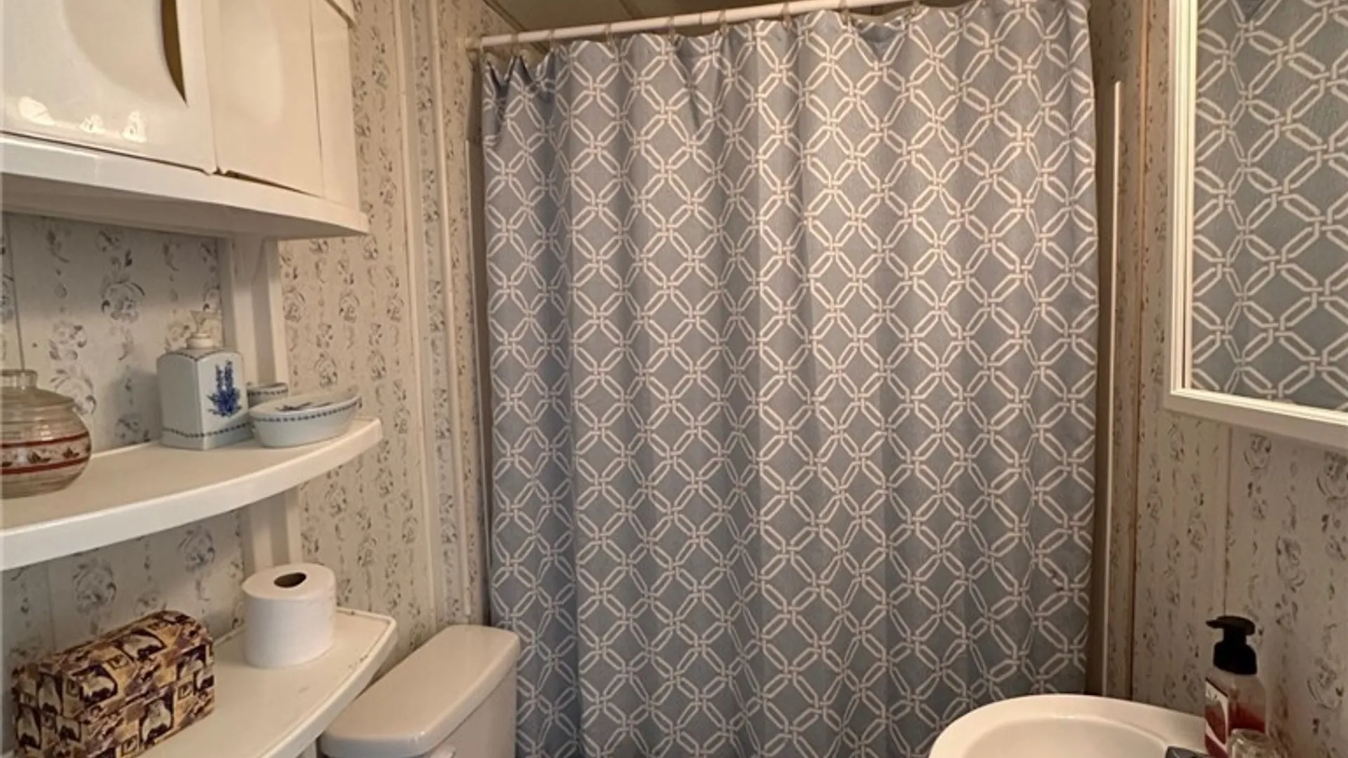 Property at 11 Hoefler Avenue, German Flatts, NY 13357 17