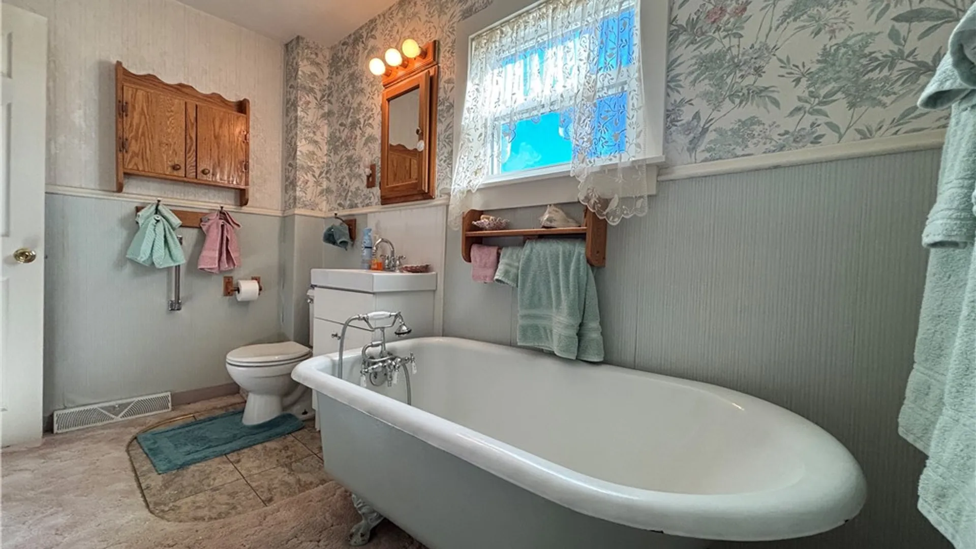 Property at 22 Hemlock Avenue, Kane Boro, PA 16735 28
