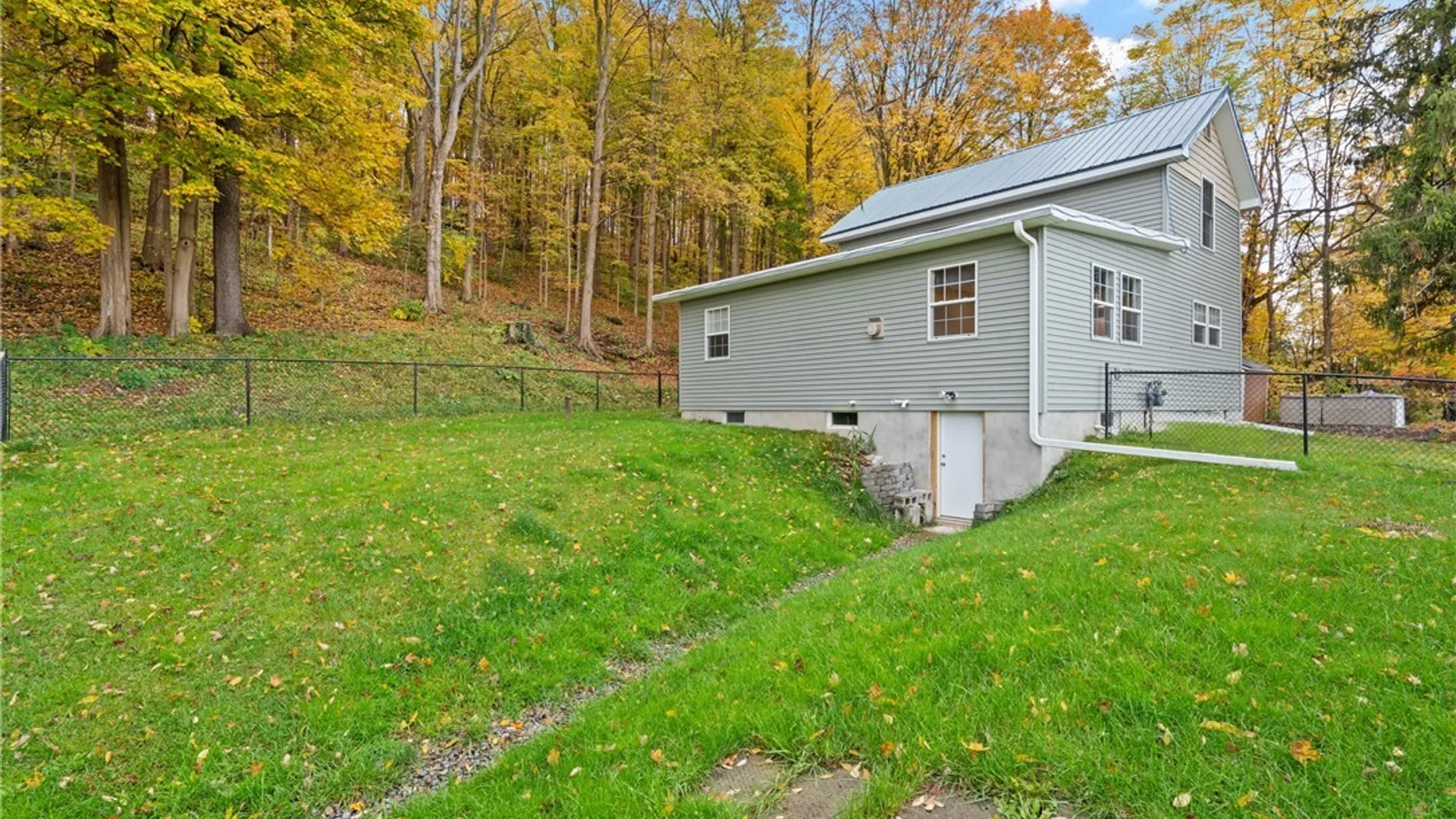 Property at 8768 State Route 5, Manlius, NY 13037 35