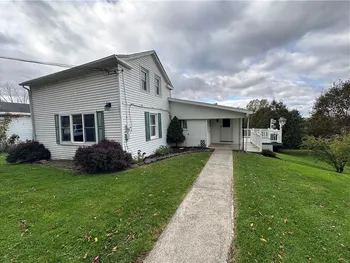 Property at 5 First Hill Street, Mentz, NY 13140