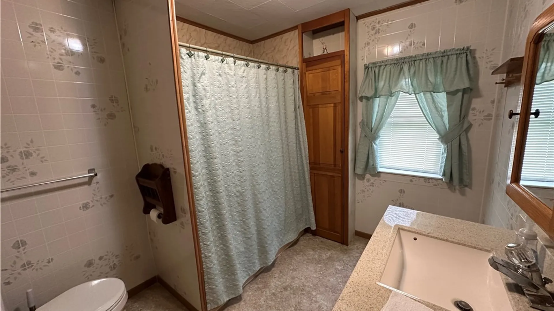 Property at 5 First Hill Street, Mentz, NY 13140 39