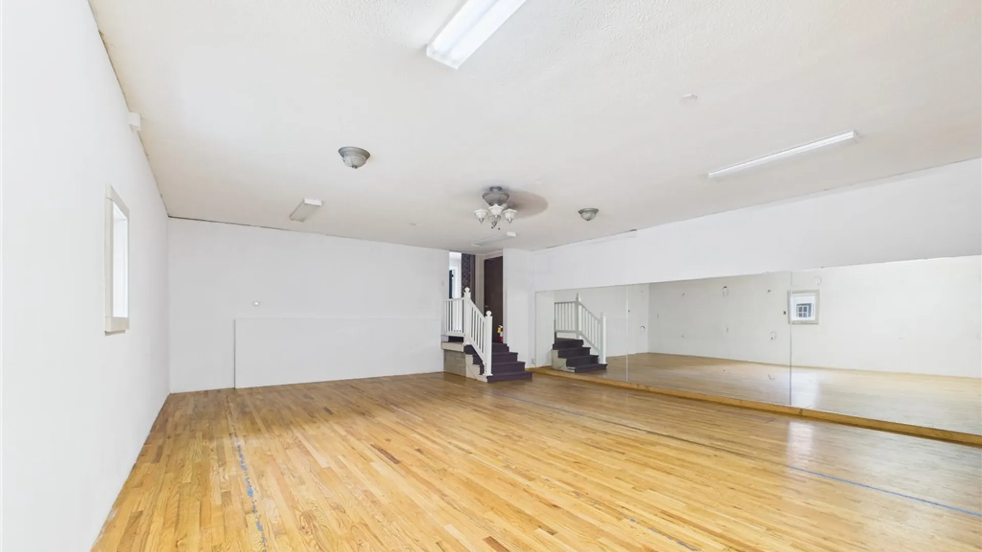 Property at 40 Genesee Street, Auburn, NY 13021 31
